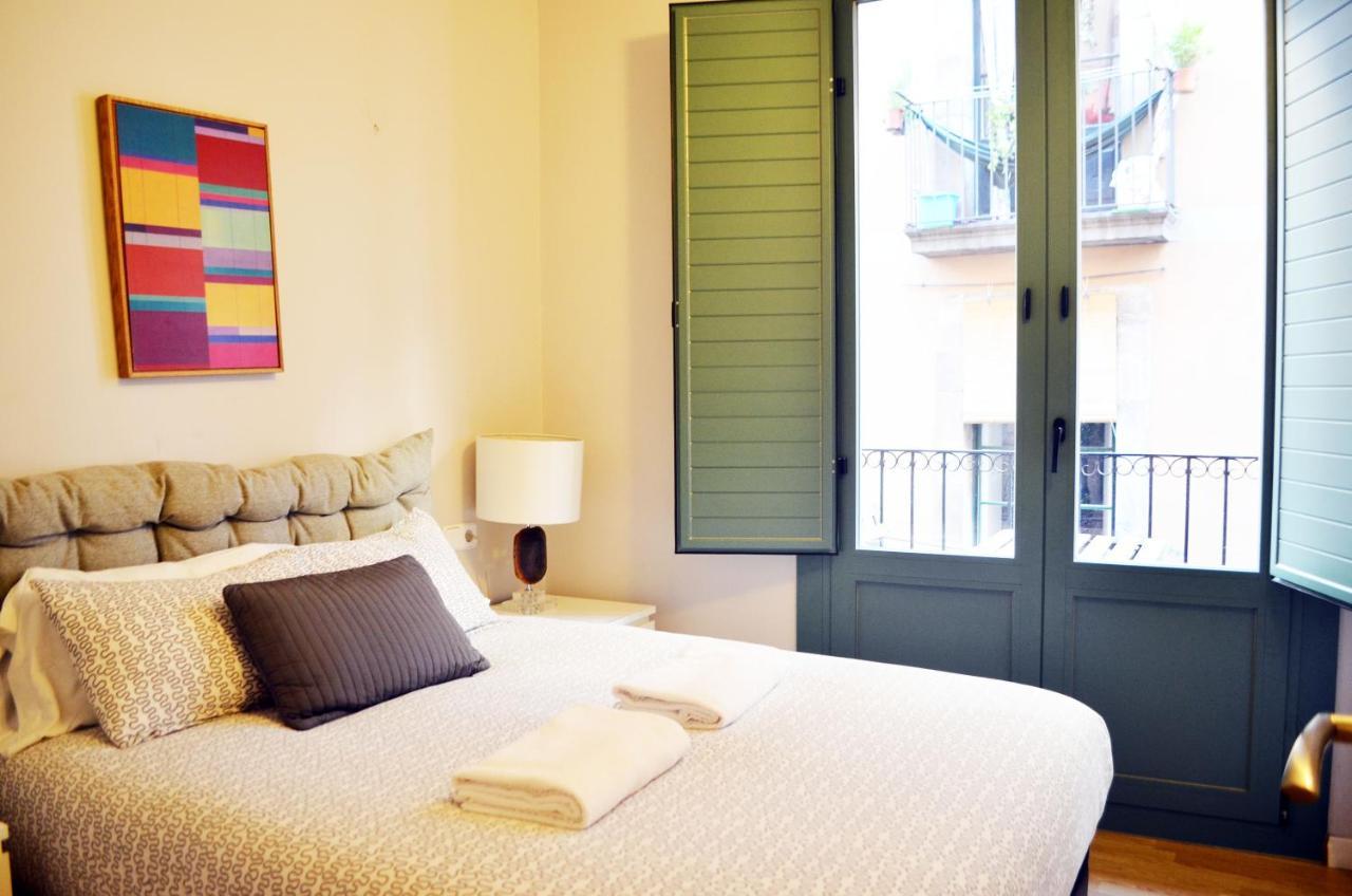 Barcelona Mercaders Apartments ภายนอก รูปภาพ